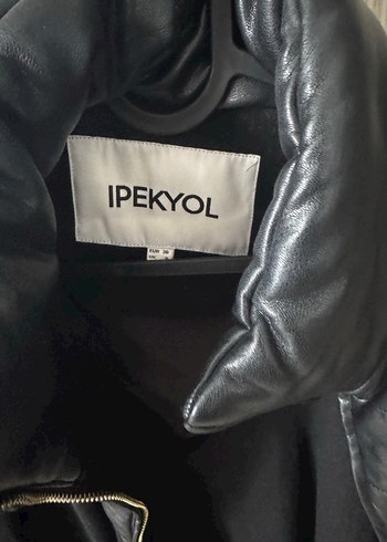 İpekyol Siyah Deri Detaylı Dik Yaka Fermuarlı Panço - Görsel 2