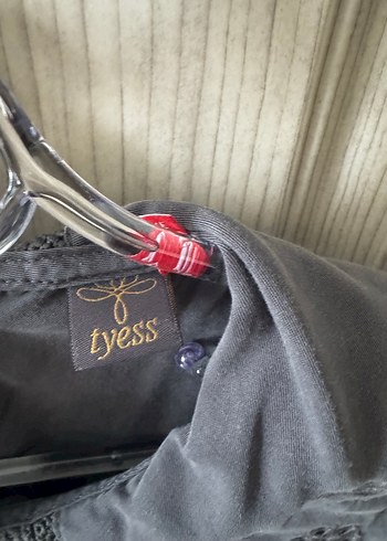 Gri Nakışlı Fırfırlı Tyess Elbise - Görsel 3