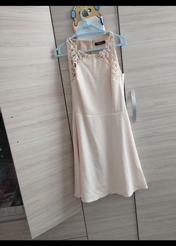 Bej Dantel Detaylı Midi Abiye Elbise - Görsel 2