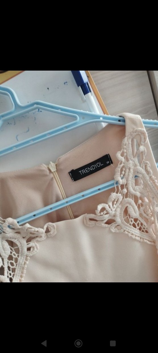 Bej Dantel Detaylı Midi Abiye Elbise - Görsel 3