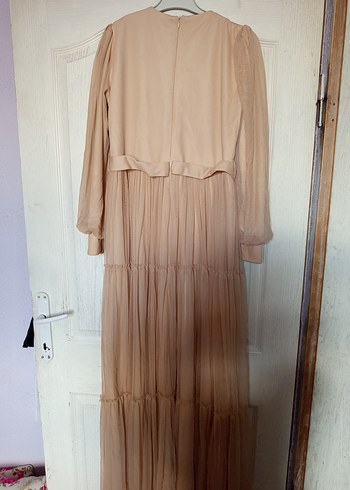 Bej Piliseli Uzun İpek Elbise - Görsel 2