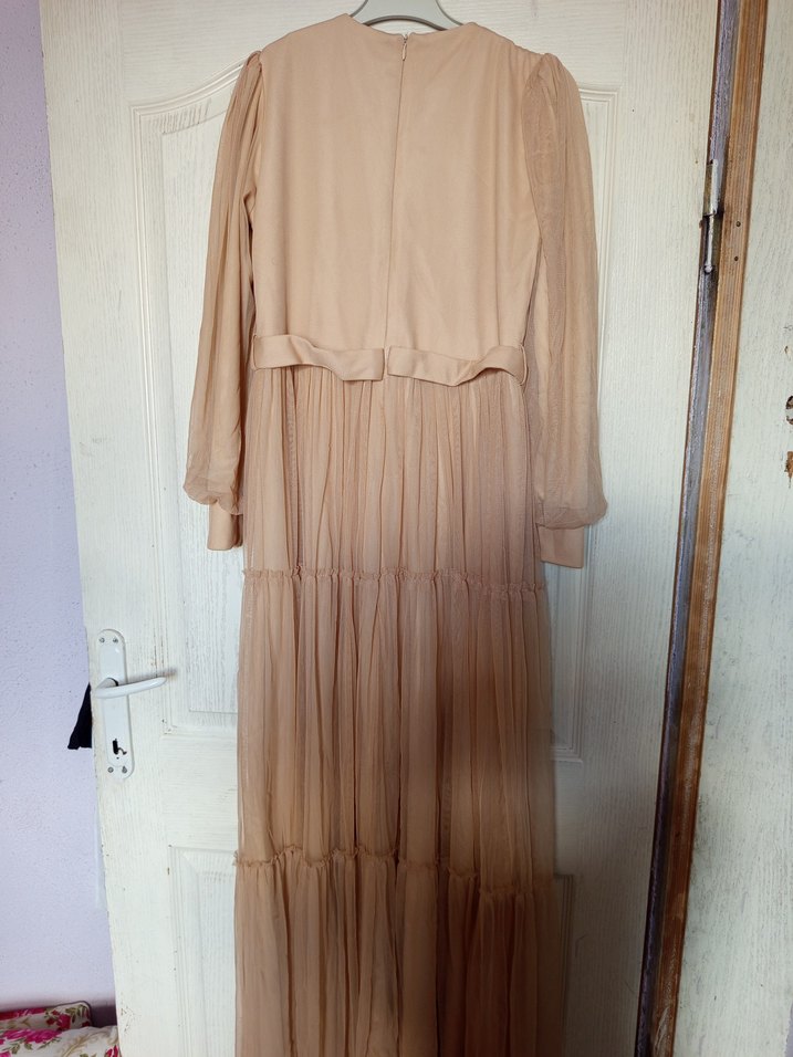 Bej Piliseli Uzun İpek Elbise - Görsel 2