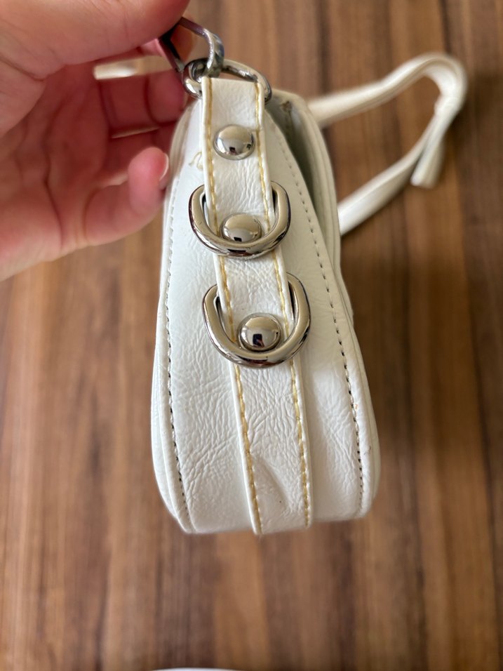 Beyaz Deri Kadın Omuz Çantası - Görsel 4
