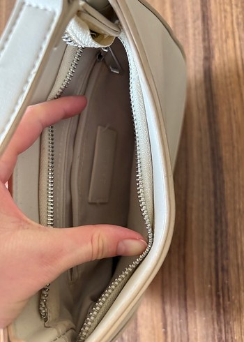 Bej Minimalist Deri Kadın Çanta - Görsel 4