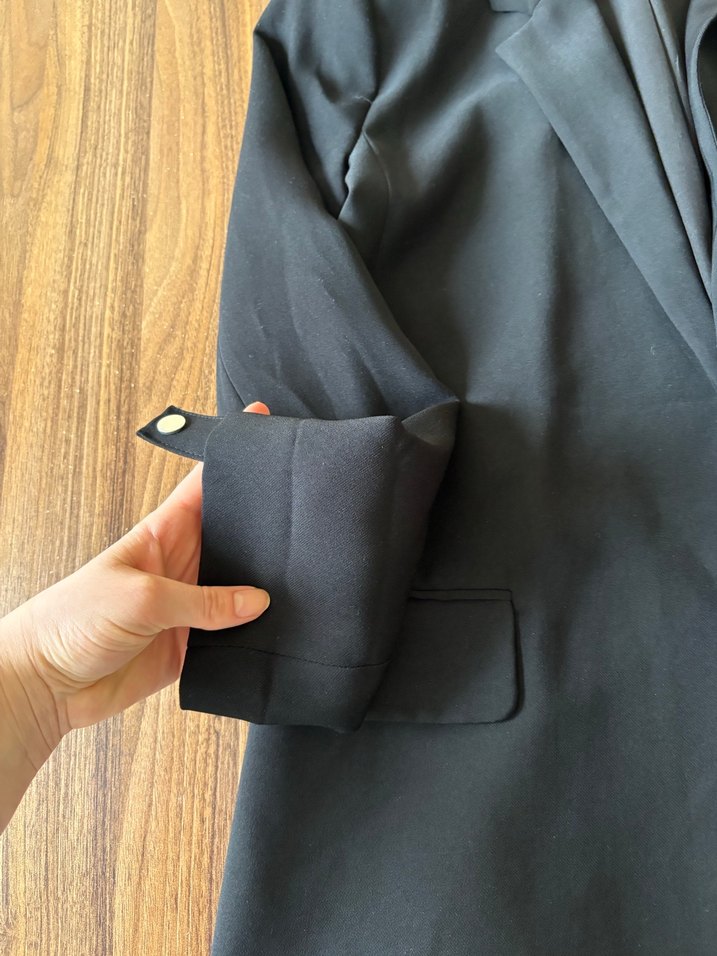 Siyah Kadın Düğmeli Ofis Blazeri - Görsel 3