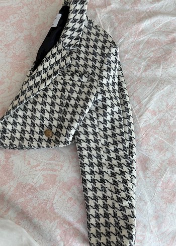 Kadın Beyaz Siyah Kazayağı Desenli Mini Ceket - Görsel 3