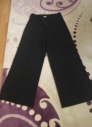 Krep kumaş siyah bol pantalon