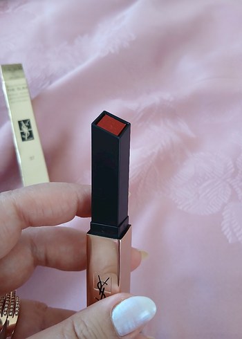  YSL 37 ROUGE PUR COUTURE THE SLIME - Görsel 3