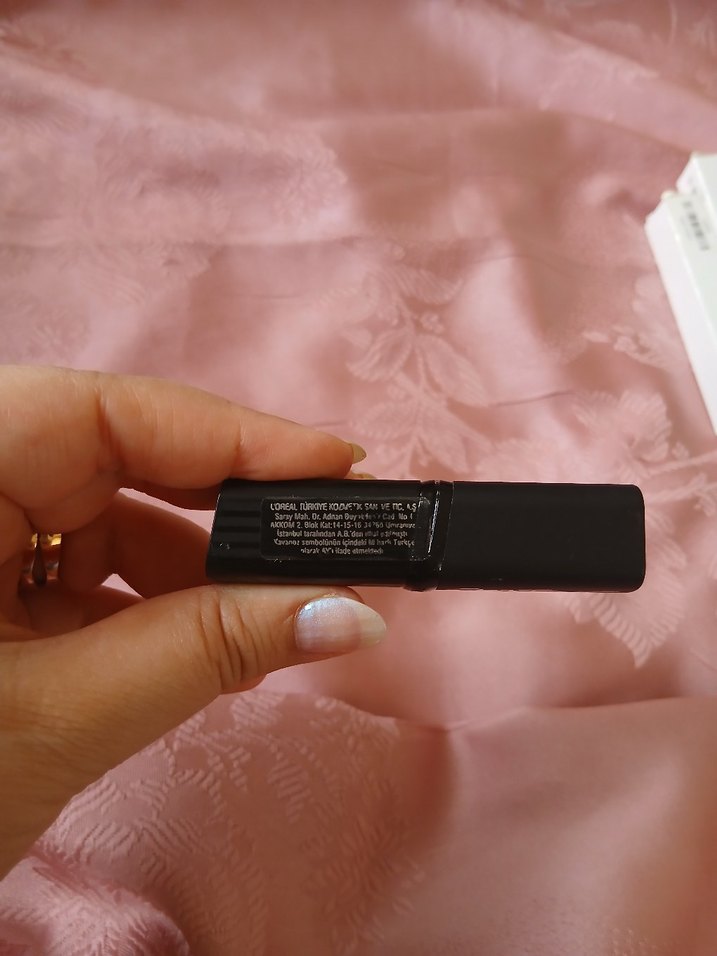 LOREAL KARL LAGERFELD KARISMATIC RUJ - Görsel 3