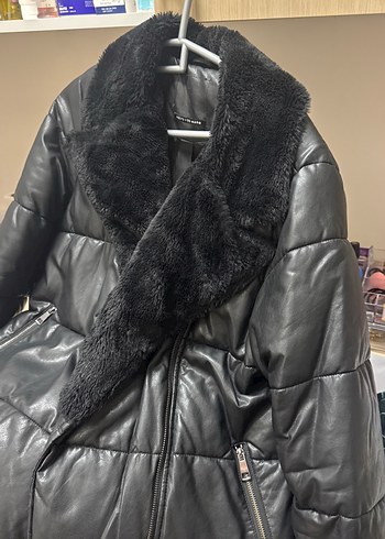 Kürk Detaylı Siyah Deri Kadın Kışlık Ceket - Görsel 2