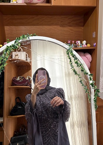 mor İşlemeli Drapeli Uzun Abiye Elbise - Görsel 10