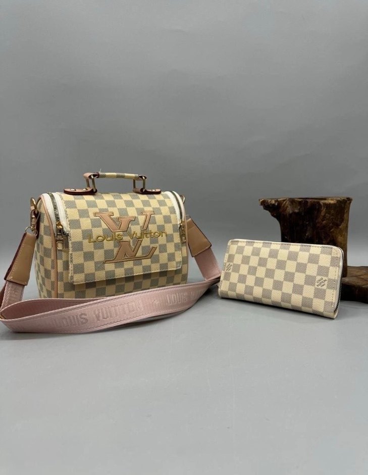 Louis Vuitton Çapraz Çanta - Görsel 2
