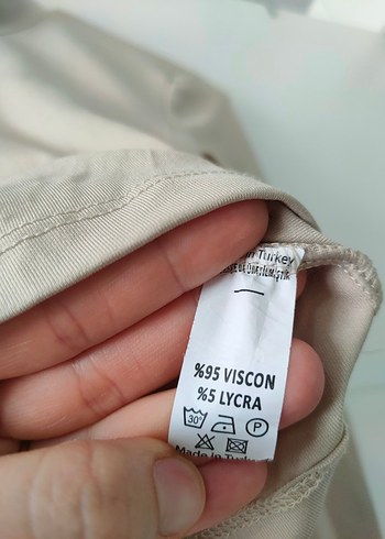 Uzun Kollu Bej Yüksek Yakalı Bluz - Görsel 6