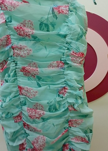 Pembe Çiçekli Fırfırlı Mini Elbise - Görsel 2