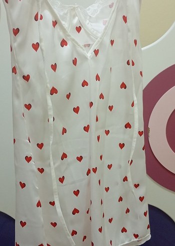 Kalp Desenli Beyaz Midi Kadın Gecelik - Görsel 2