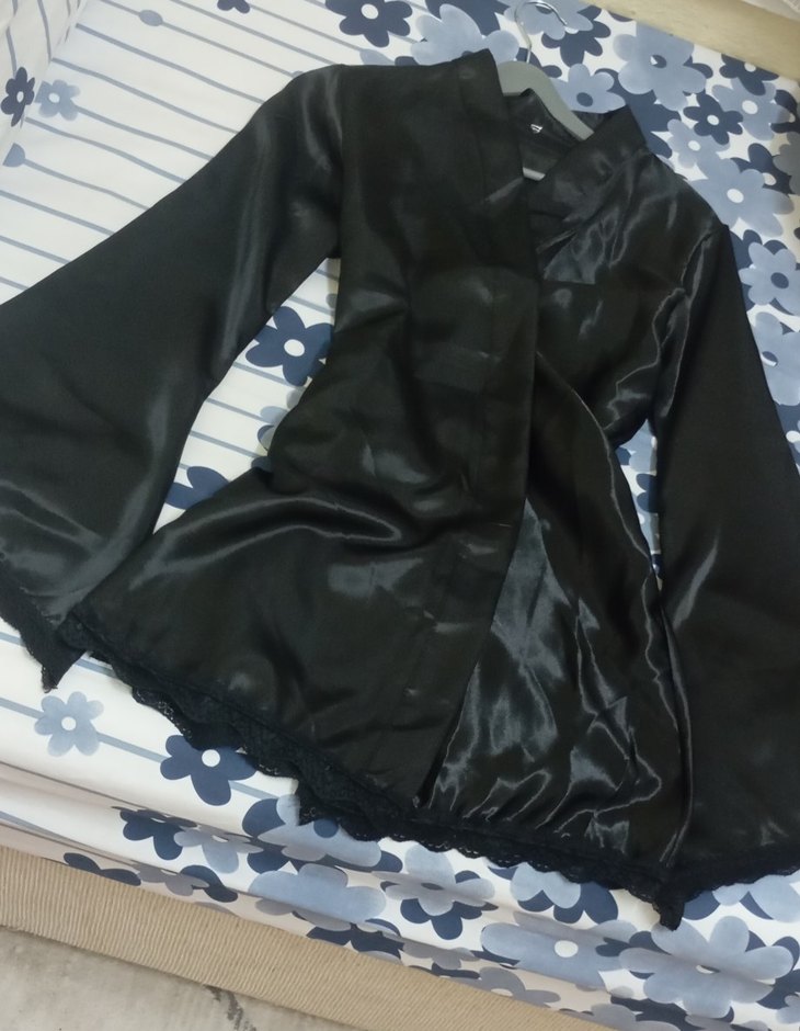 Siyah saten sabahlık - Görsel 3