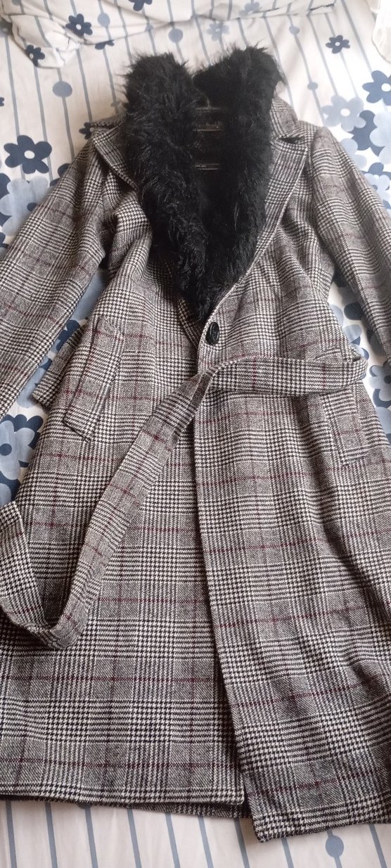 Kürk Detaylı Gri Ekose Midi Kadın Kaban - Görsel 2