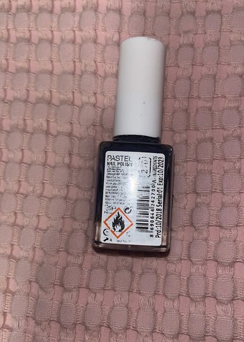 Pastel Koyu Mavi Oje - Görsel 2