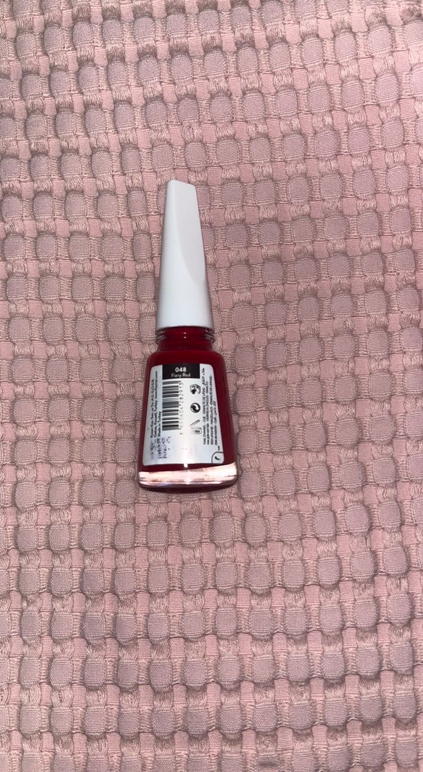 Parlak Kırmızı Flormar Oje - Görsel 3