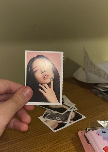 6lı jennie Beyaz Renkli pc - Görsel 3