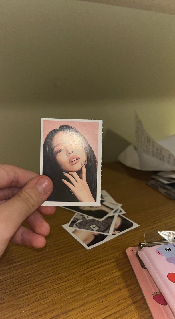 6lı jennie Beyaz Renkli pc - Görsel 3