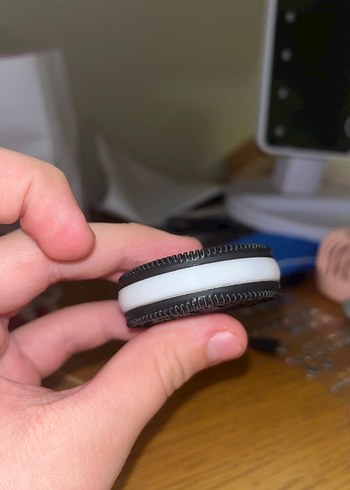 Ortası dönen stres oyuncağı - Görsel 3