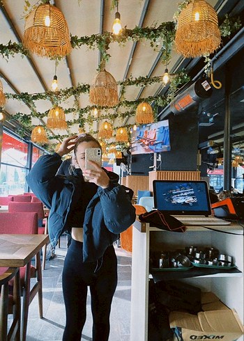 Puflu Siyah Kadın Midi Kış Ceketi - Görsel 2