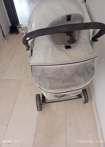 Gri Bebek Arabası - Görsel 2