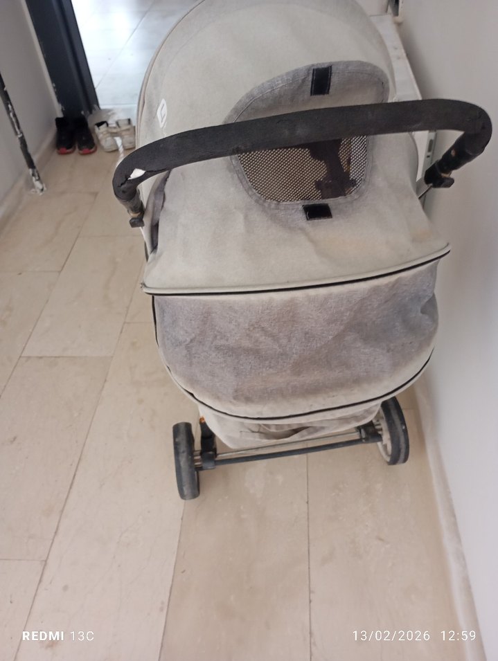 Gri Bebek Arabası - Görsel 2
