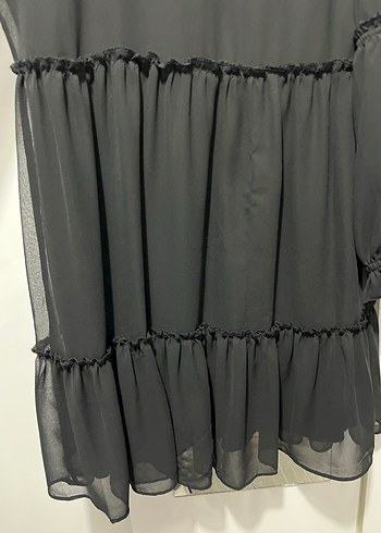 Uzun Kollu Siyah Fırfırlı Siyah Elbise - Görsel 3