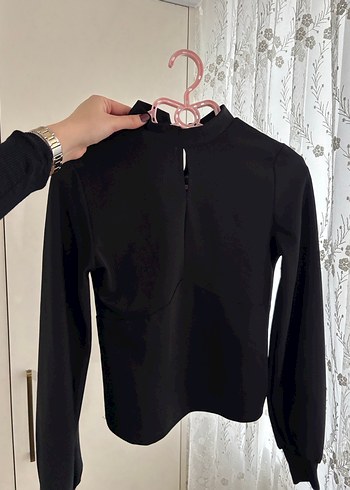 Düğmeli Siyah Yüksek Yakalı Kadın Bluz - Görsel 4
