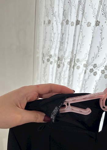 Düğmeli Siyah Yüksek Yakalı Kadın Bluz - Görsel 5