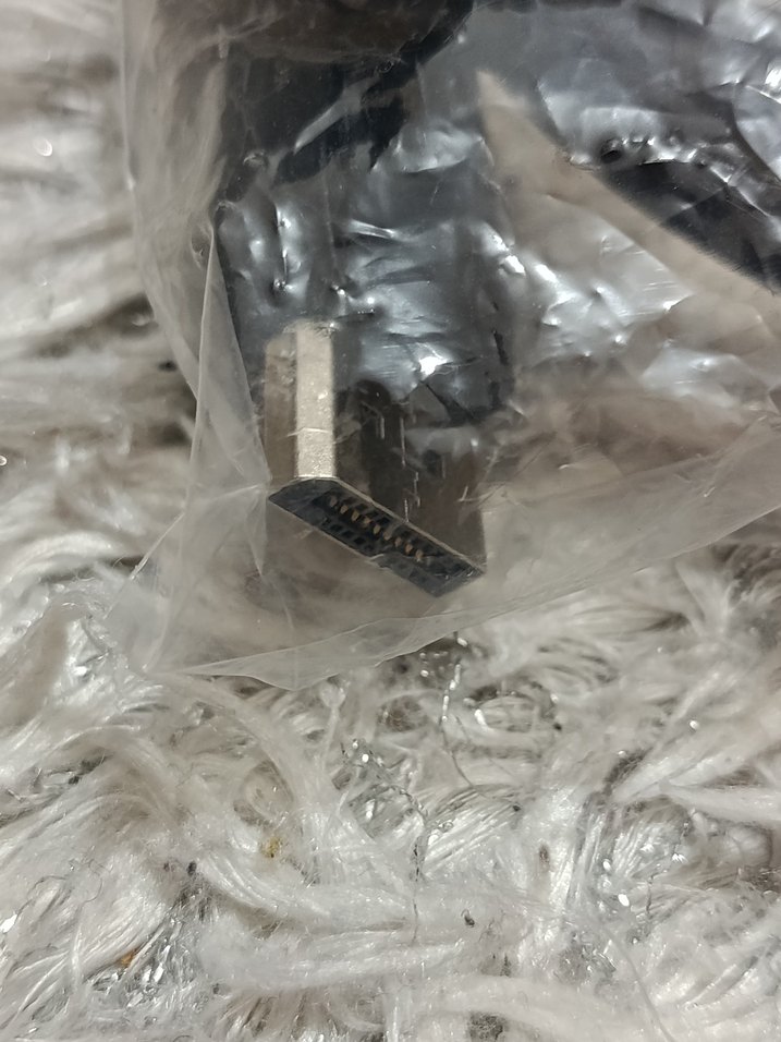 Sıfır Paketinde DisplayPort Kablosu - Görsel 3