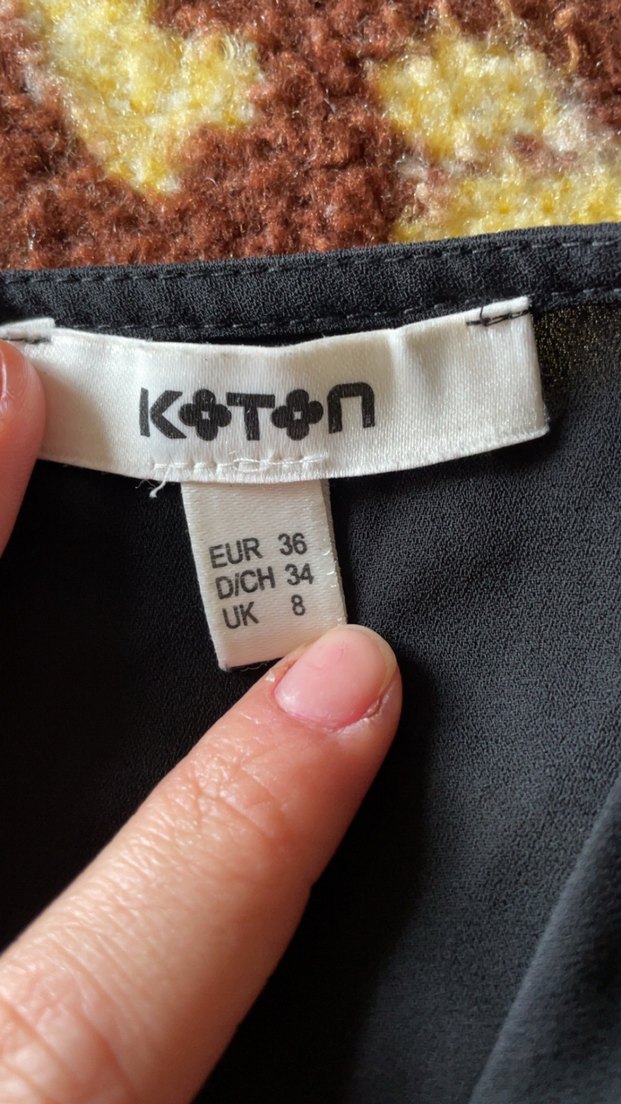 Siyah Uzun Kollu Yüksek Yakalı Kadın Bluz - Görsel 2