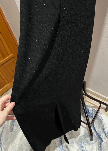 Drapeli Siyah Uzun Abiye Elbise - Görsel 3