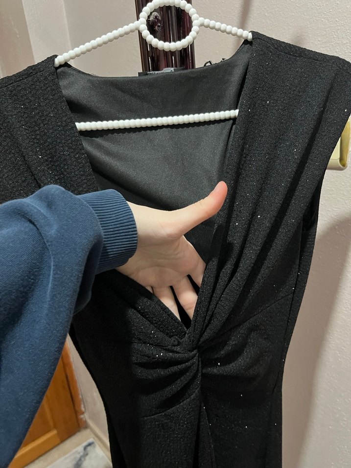 Drapeli Siyah Uzun Abiye Elbise - Görsel 5