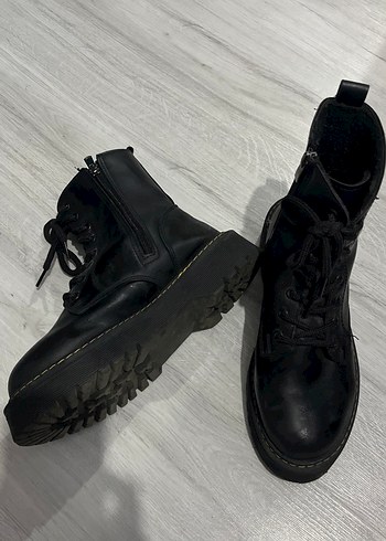 Siyah Deri Kadın Bot Stiletto Topuklu - Görsel 4