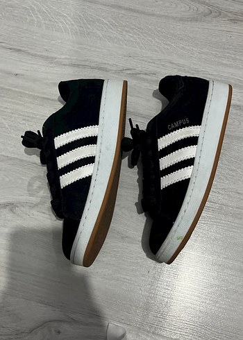 Siyah Beyaz Çizgili Kadın Spor Ayakkabı - Görsel 3