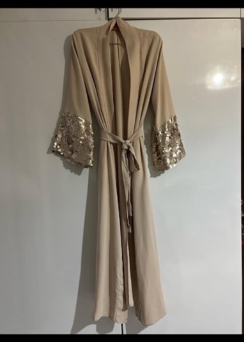 İşlemeli Payetli Bej Uzun Kadın Abaya - Görsel 2