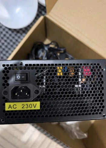 Rampage 550W 80 Plus Beyaz Güç Kaynağı - Görsel 3