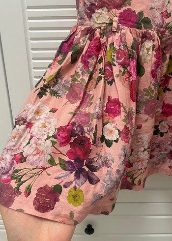 Kolsuz Çiçek Desenli Vintage Kız Elbisesi - Görsel 3