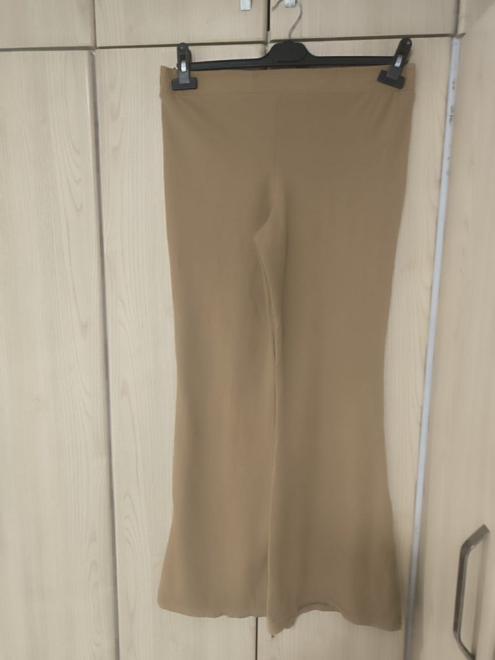 Bej Kısa Kollu Kadın Takımı - Görsel 3