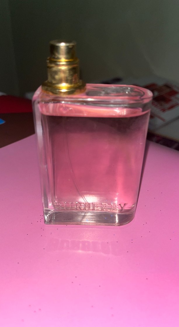 Orjınal Burberry Kadın Parfümü kapagı yoktur 50 ml - Görsel 2