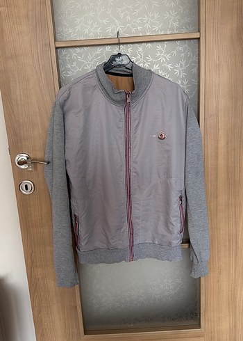 Moncler Bomber Ceket Rahat Ve Sik Gunluk Stil