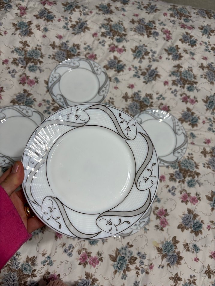 Gri Desenli Beyaz Tabak Seti - Görsel 2