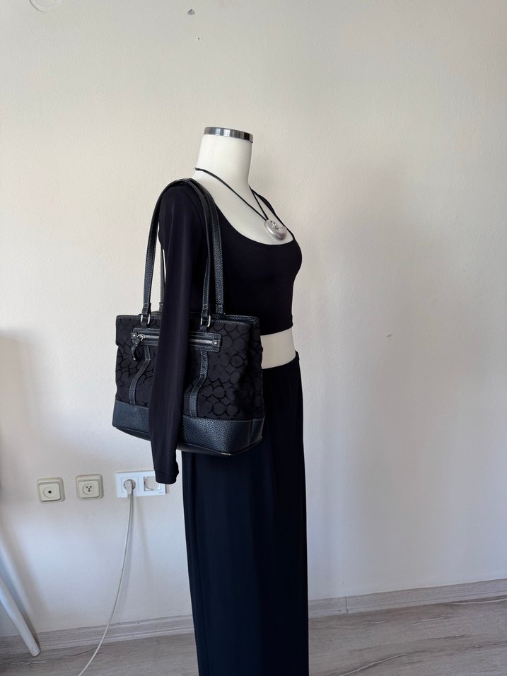 Siyah Vintage Çanta - Görsel 2