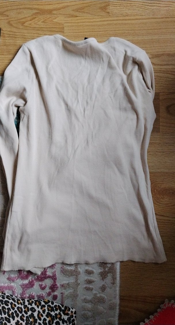 Kadın Beyaz Keten V Yaka Uzun Kollu Gömlek - Görsel 3