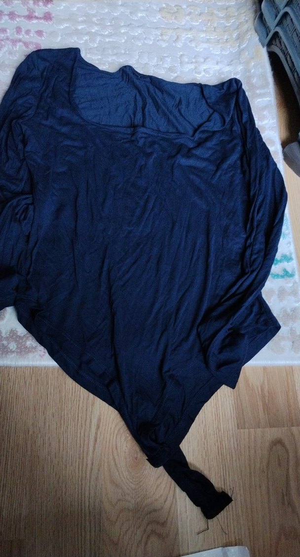 Kare Yaka Lacivert çıtçıtlı body - Görsel 4