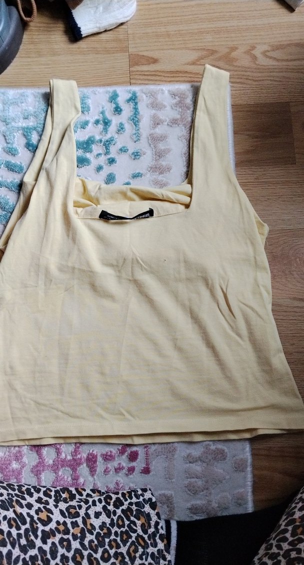 Tereyağ Sarısı Keten Askılı Salaş Kadın Atlet - Görsel 2