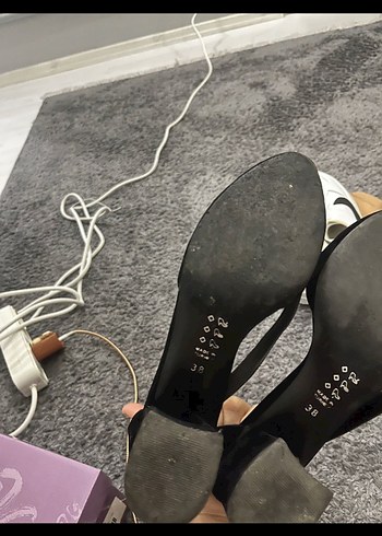 Siyah Bağcıklı İnce Topuklu Kadın Ayakkabı - Görsel 3